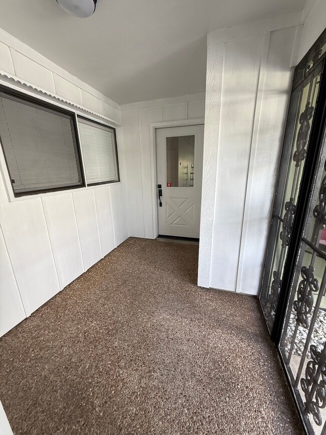 Photo - 84 Lake Fairgreen Cir