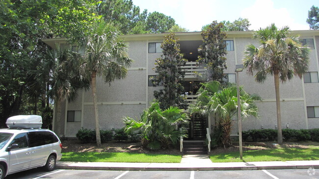 Building Photo - Fiddlers Cove Rental