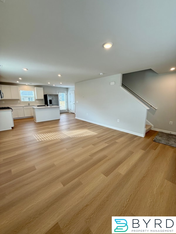 Photo - 316 Wilson Crk Dr