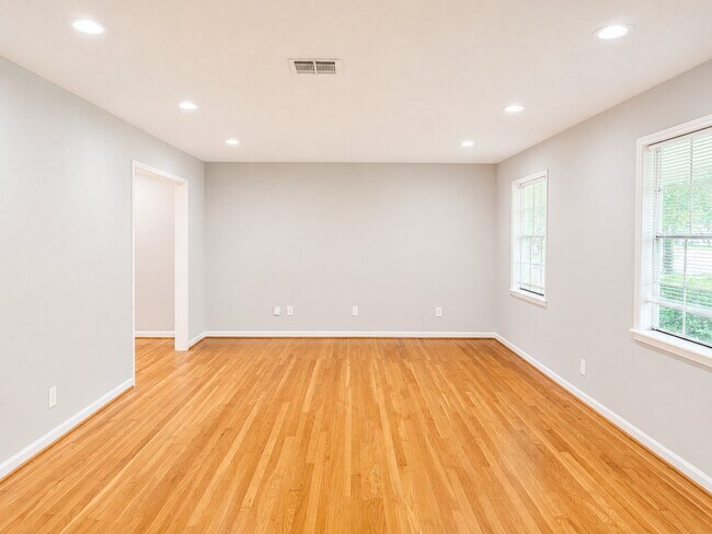 Photo - 13521 Peoria St