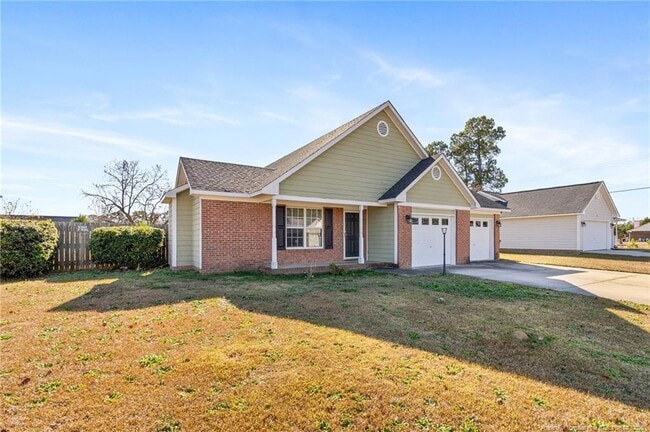 Photo - 106 Hawthorn Dr