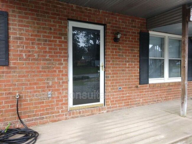 Photo - 1006 W Barton St