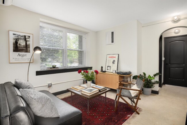 Photo - 646 Hazelwood St Unidad 104