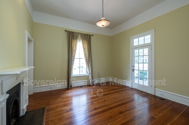 Photo - 765 Woodland Ave SE