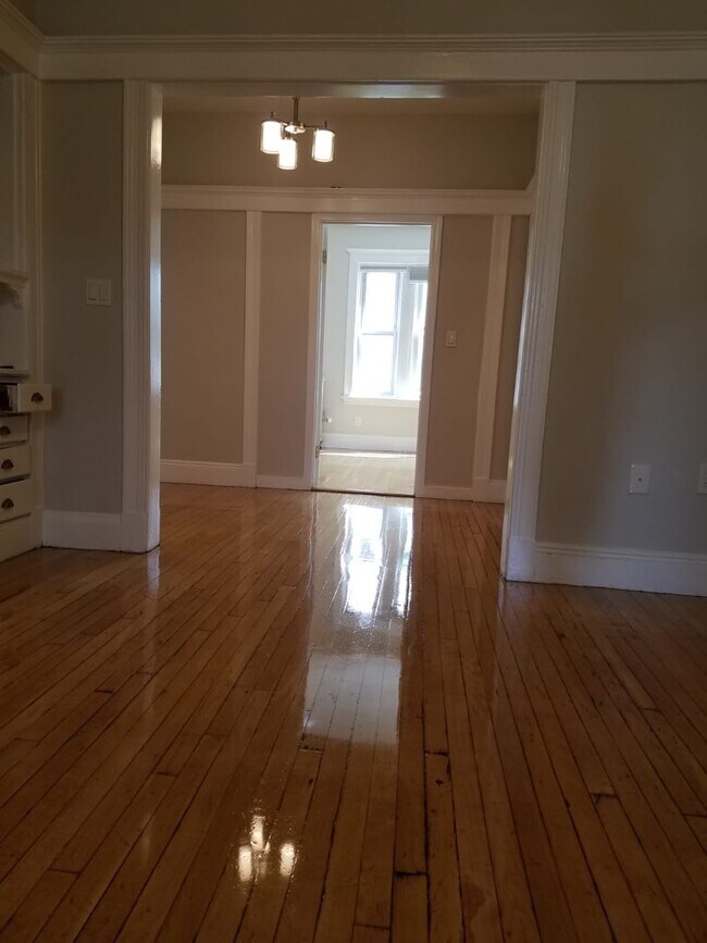 8 Farrington Ave Unit 4