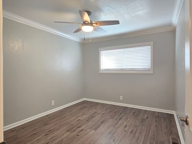 Photo - 450 California St Unit 3