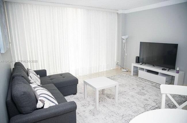 Photo - 3101 N Country Club Dr Unit 703