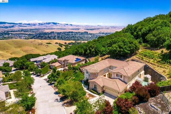 Photo - 1111 Hawkshead Cir