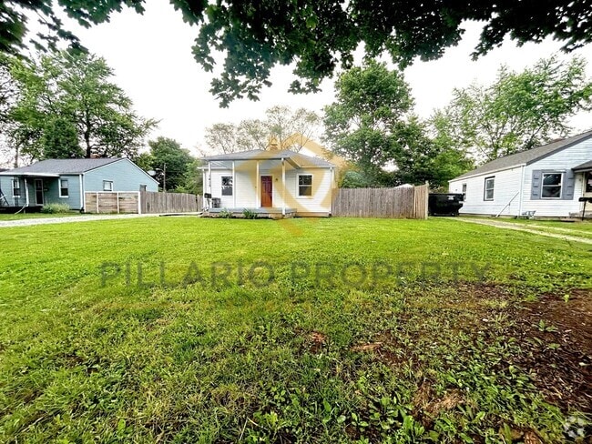 Building Photo - Newly Renovated, 2-Bedroom, 1-Bathroom Hom... Rental