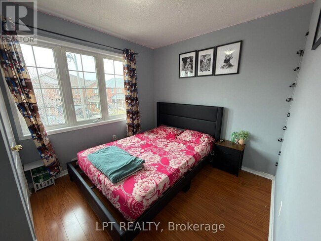 Photo - 112 Bushmill Cir