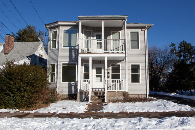 Building Photo - 349 Oak St Rental