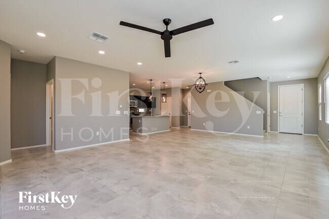 7536 S Circulo Rio Blanco