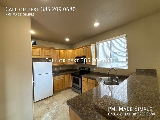 Photo - 1867 W 2250