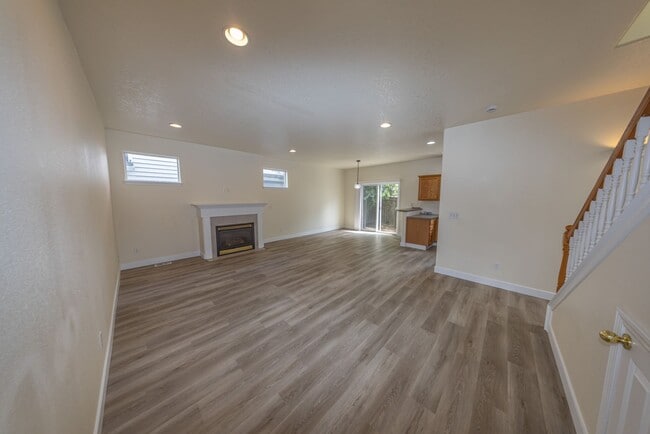 Photo - Three bedroom home in Orchards. - JUST UPDATED