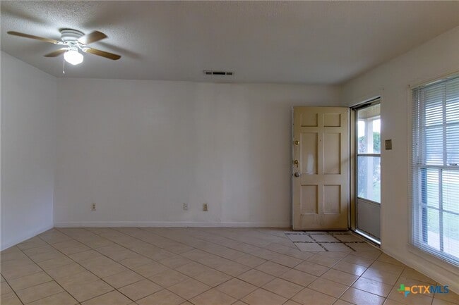 Photo - 1312 Massey St