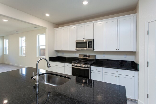 Photo - 1260 Grey Owl Dr.
