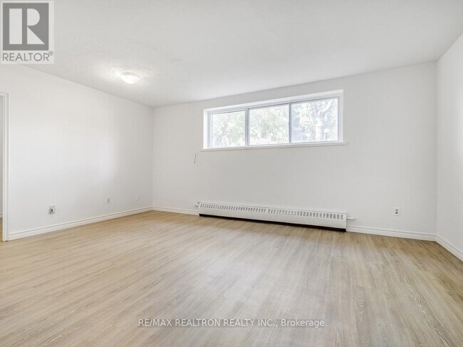 Photo - 165 Colborne Ave Unit 102