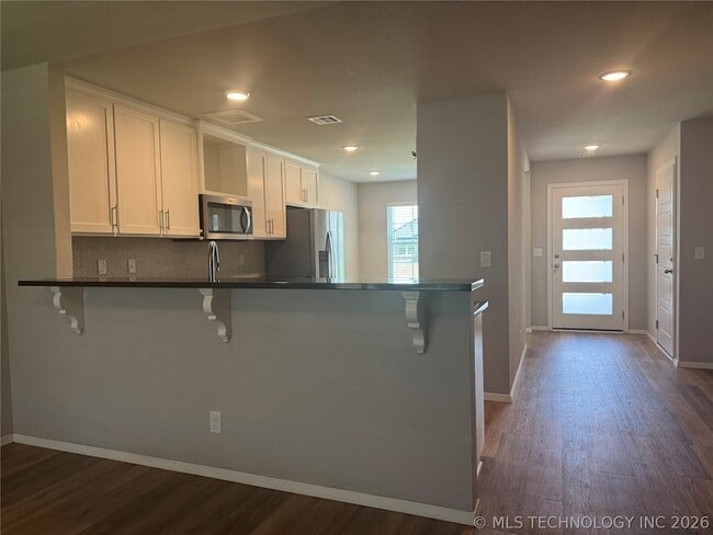 Photo - 13008 East 125th Place N