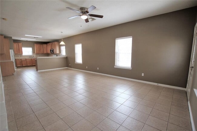 Photo - NICE 3 BEDROOM 2.5 BATH HOME IN HUMBLE