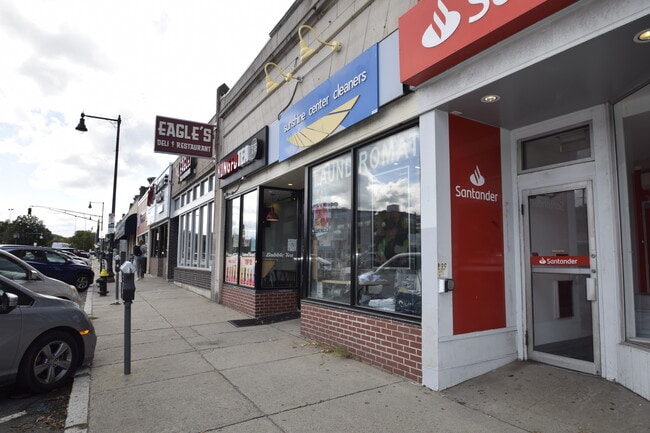 Photo - 1914 Beacon St Unit 1