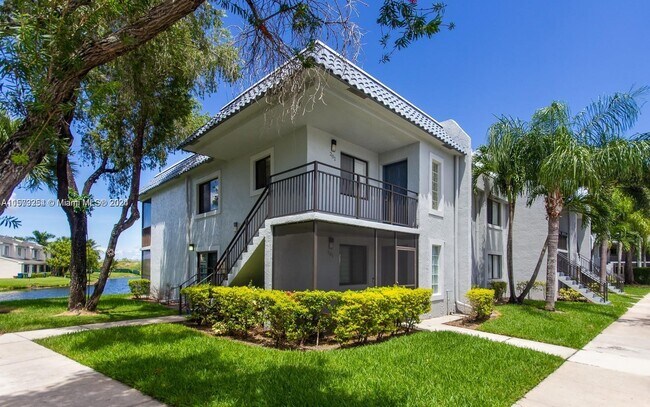 16561 Blatt Blvd Unit 201  