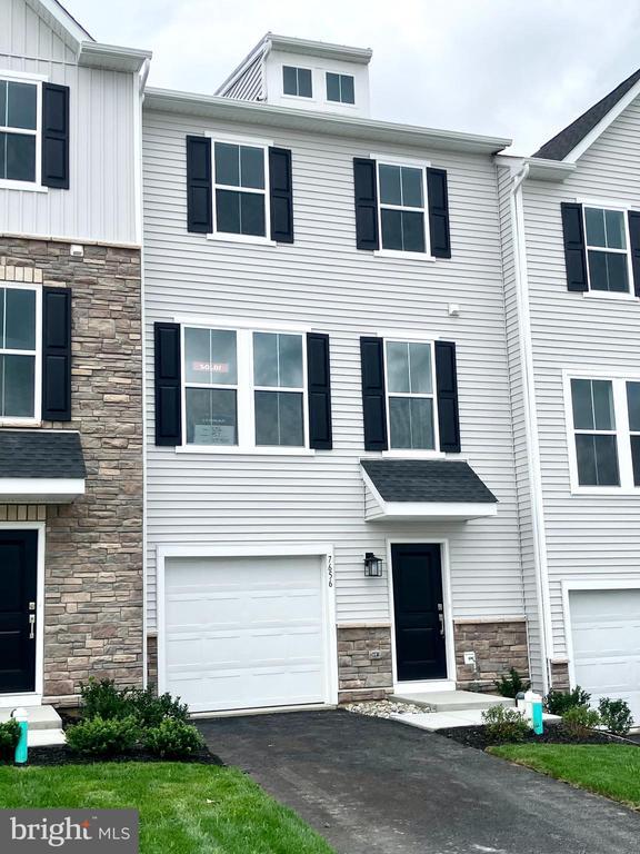 Photo - 7656 Clayton Ave Townhome