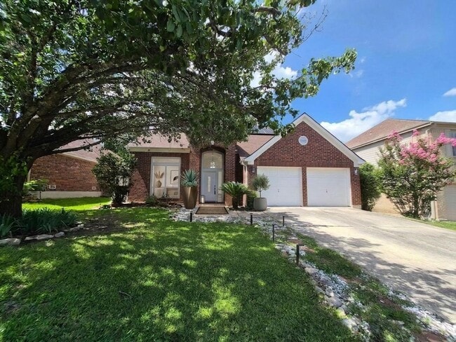 Building Photo - Stunning 4BR Home in Gated Community with Resort-Style Amenities!