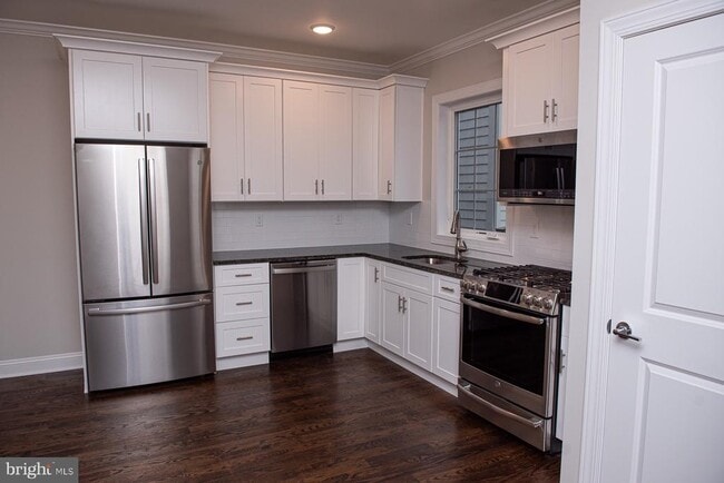 Building Photo - 303 Witherspoon St Rental