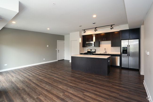 Large Floorplans - The Parker Rental