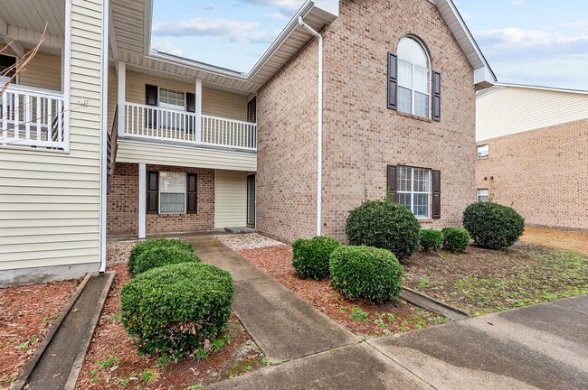 Forbes Woods: 2910-C Mulberry Ln. - Forbes Woods: 2910-C Mulberry Ln. Condominio