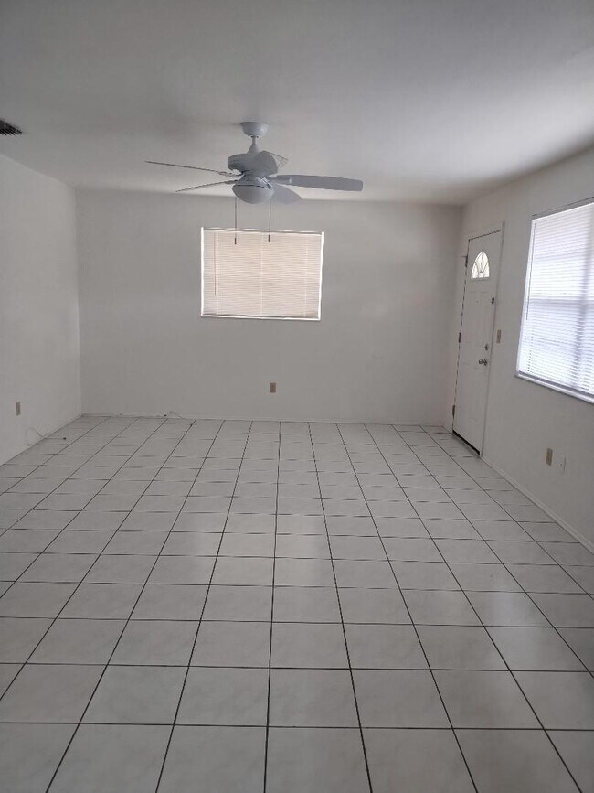 Photo - 3069 Huron Ave Unidad 3069