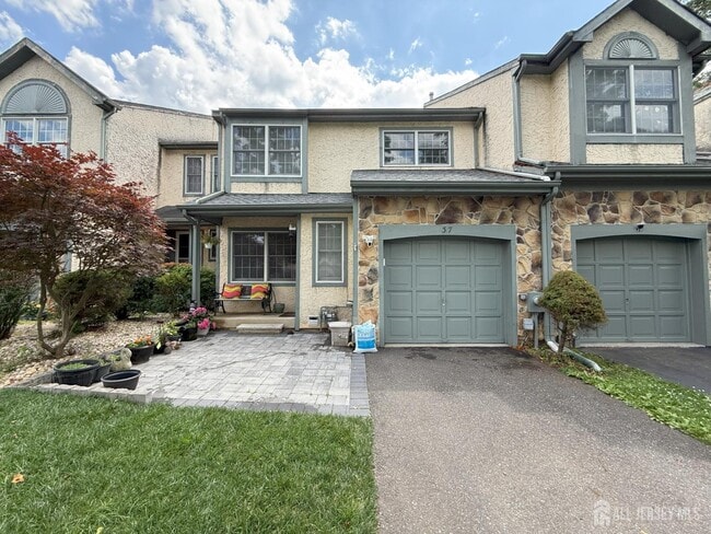 Building Photo - 37 Dorchester Dr