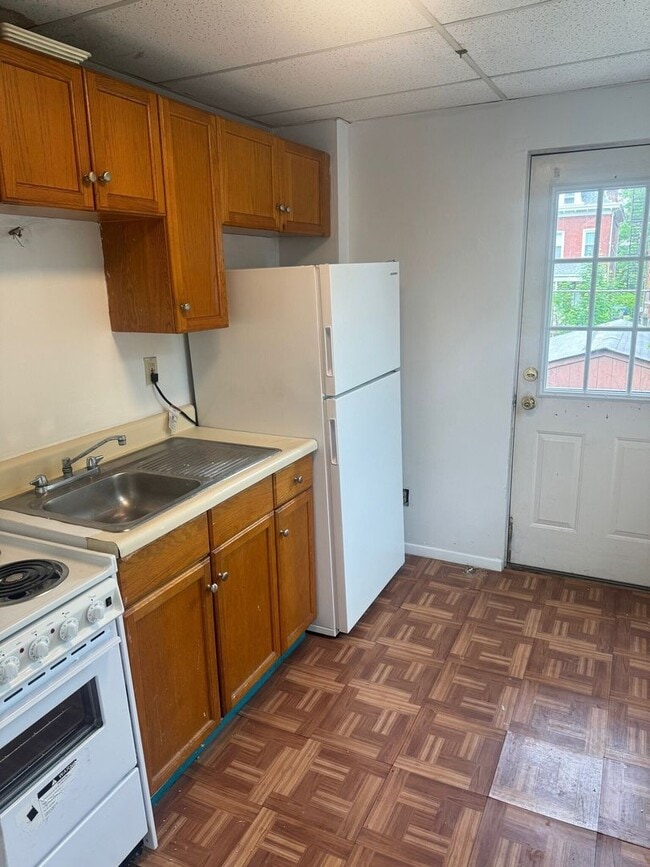 Photo - 430 S Fairmount St Unit 3