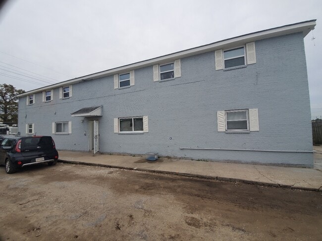 Building Photo - 4034 Dale St Unit Apartment A