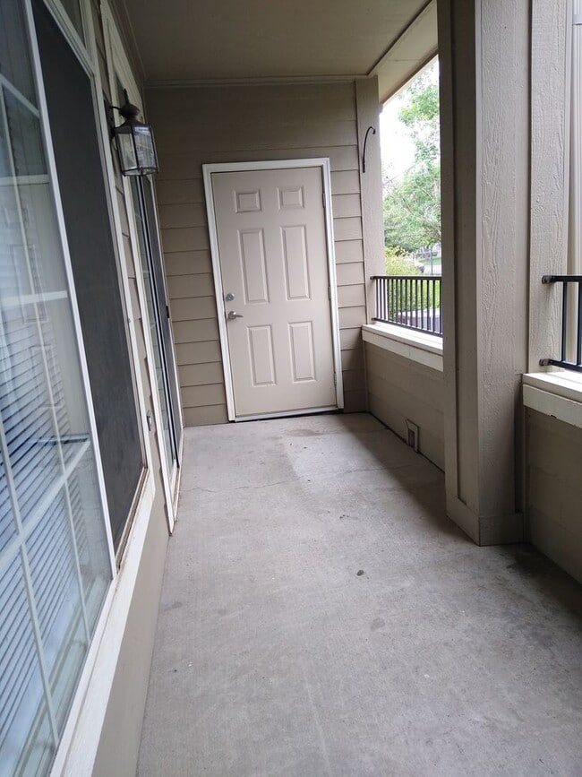 Photo - Beautifull Spacious 2 Bedroom 2 Bath Townh...