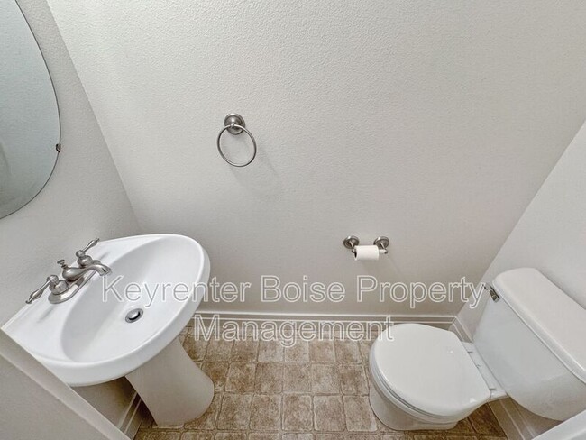 Photo - 2150 S Dorothy Ave