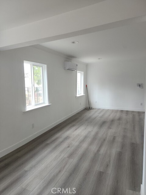 Photo - 810 Quarry St