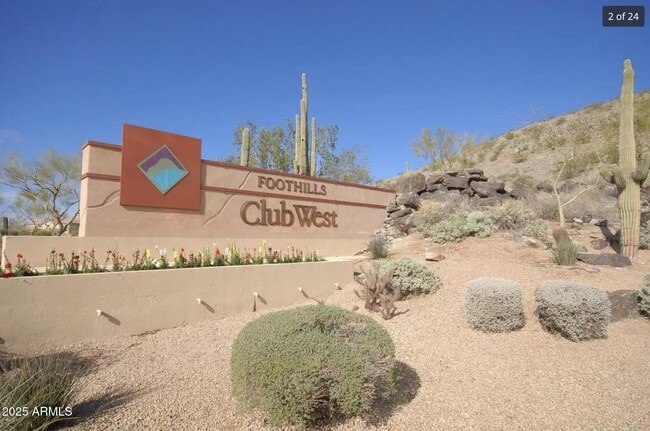 Photo - 315 W Mountain Sage Dr