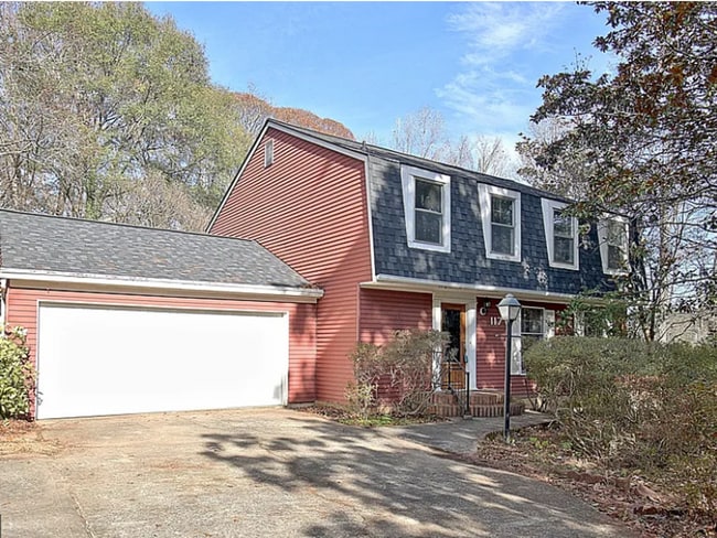 Building Photo - Spacious 4-Bedroom Home in Peachtree City