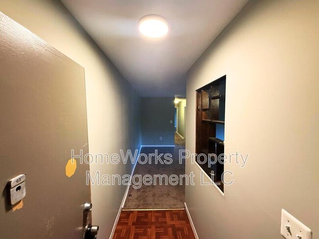 Photo - 9633 White Acre Rd Unit C3