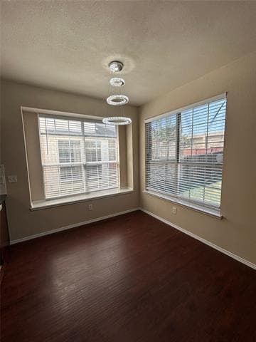 Photo - 4853 Gloucester Dr