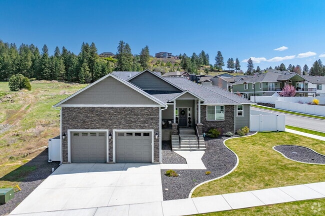 front yard - 2521 S Vera Crest Dr Rental