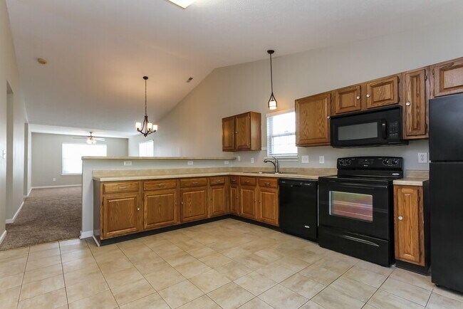 Photo - 1555 Sanner Dr