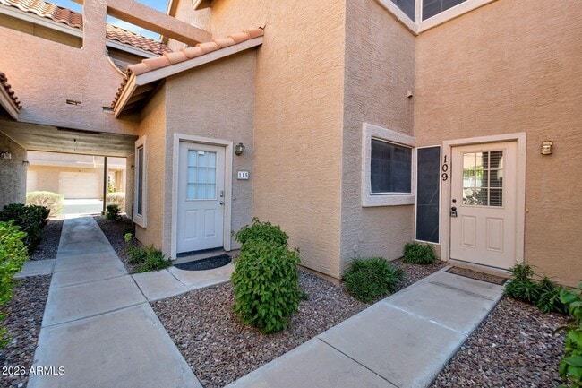 Photo - 1633 E Lakeside Dr Unit 109
