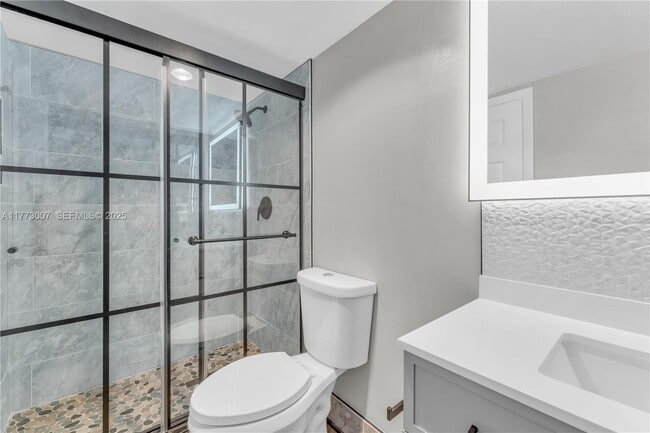 Photo - 401 SE 3rd St Unit Meadowbrook 602