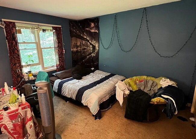 32 Salem Pl