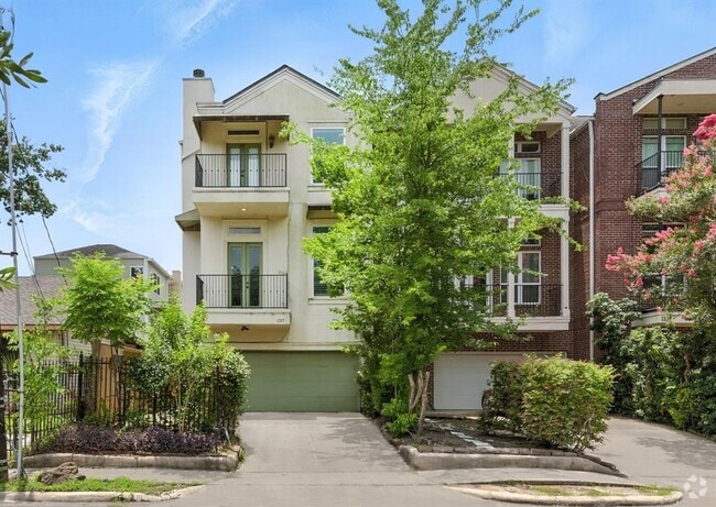 Building Photo - 1317 Bomar St Rental