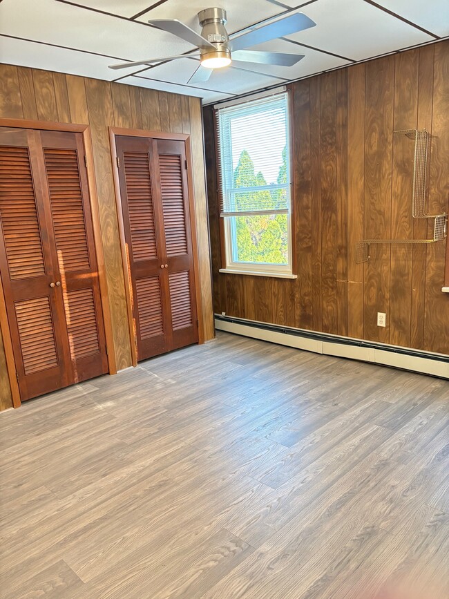 Photo - 525 Monastery Ave