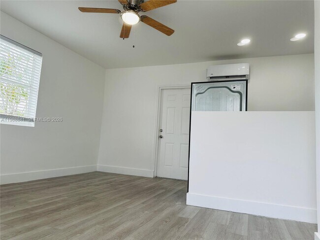 Photo - 2765 NW 55th St Unit 2