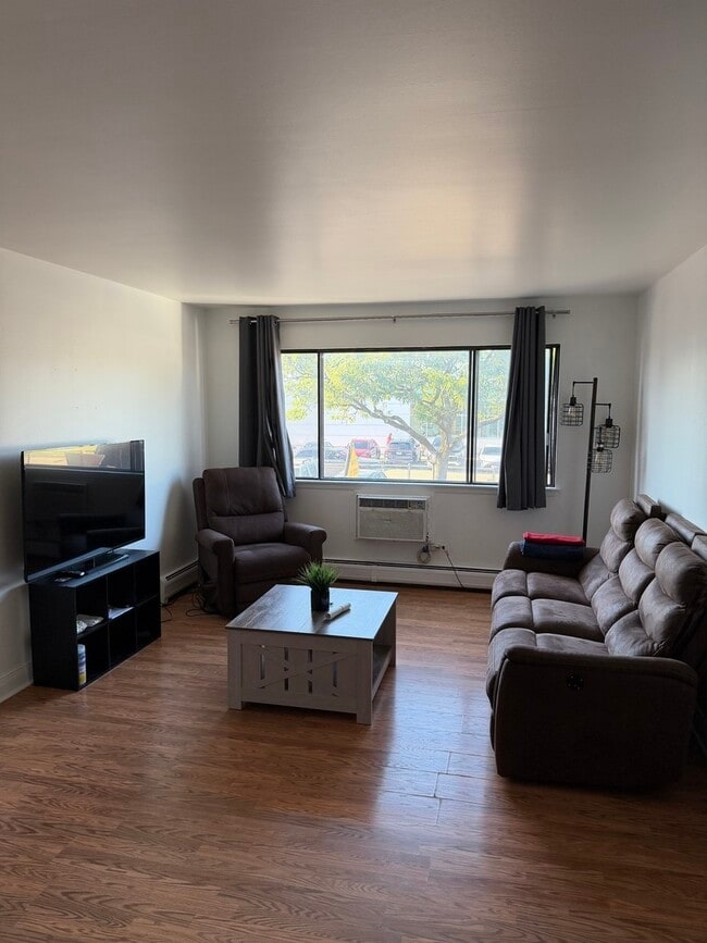 Photo - 5358 N Cumberland Ave